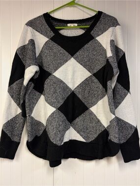 Maurices Black & White Argyle Crewneck Sweater XXL